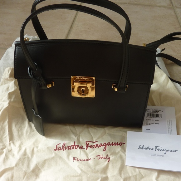 Salvatore Ferragamo Lock Story 'mara' Mini Bag - Picture 1 of 8